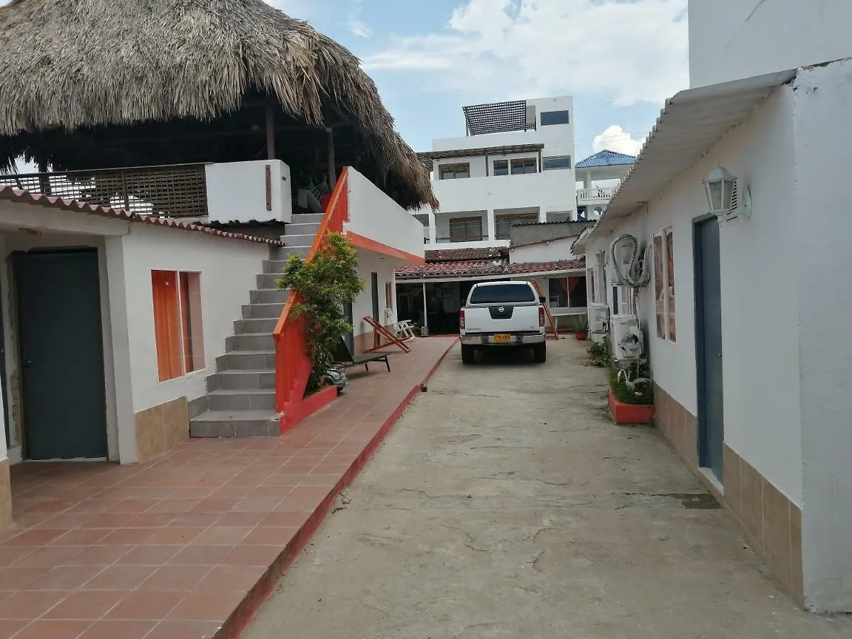 Manzanillo Beach Cartagena 2*,